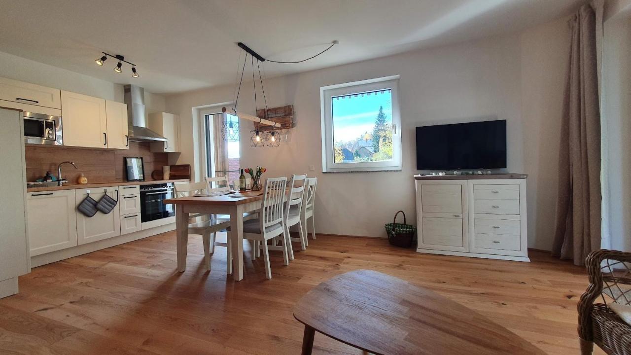 Ferienwohnung Edelbach Deluxe Sattendorf エクステリア 写真
